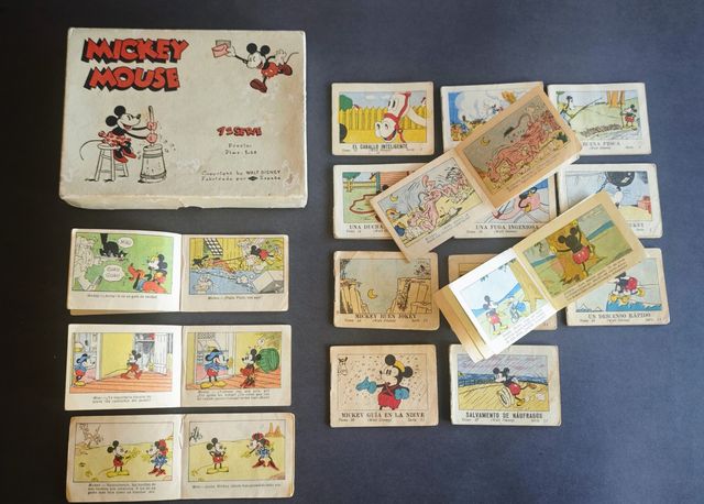 Caja y 16 Cuadernillos de MICKEY MOUSE 1941