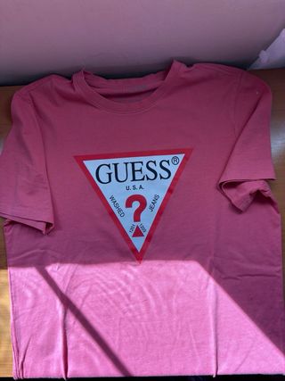Camiseta Guess