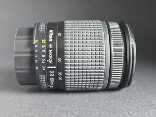 Objetivo Nikkor 28-80
