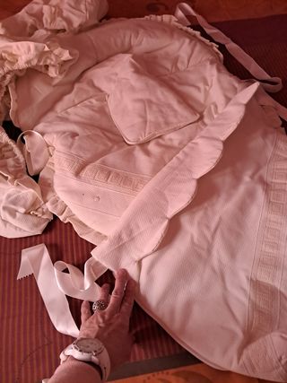 Para bebe ,color beige