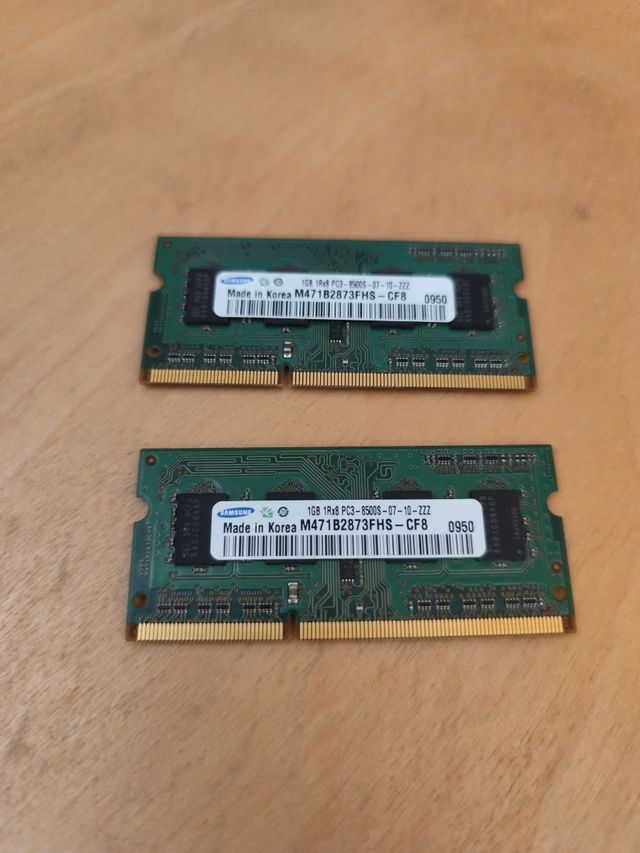 2 x 1Gb RAM pc3 8500s