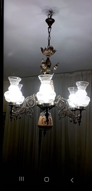 Lampadario vintage ottone e ceramica 