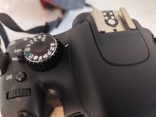 Canon EOS550D con objetivo EFS55-250