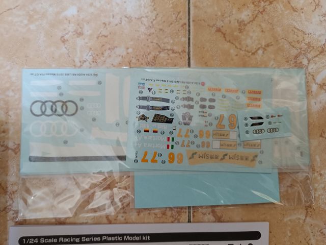 1/24 Audi R8 LMS nunu modello