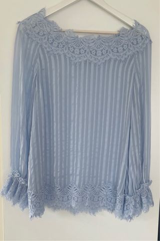 Blusa Uterque talla S solo una puesta