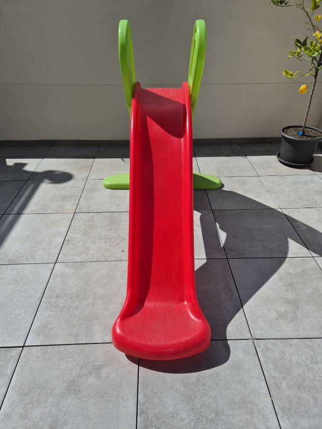 Tobogan little tikes