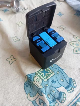 Cargador con 3 bateras gopro