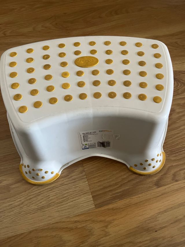 Alzador Taburete escalon niños Winnie the Pooh