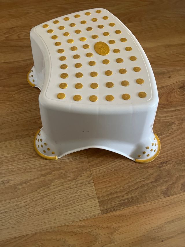 Alzador Taburete escalon niños Winnie the Pooh