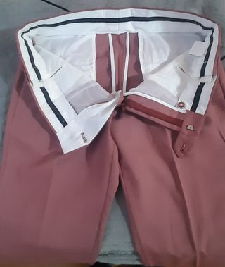 TRAJE