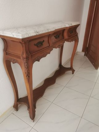 Mueble madera maciza