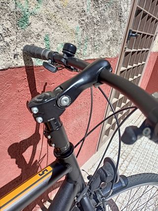 Bici híbrida Btwin XL nework