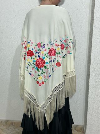 Mantón de manila de pico marfil multicolor XXL