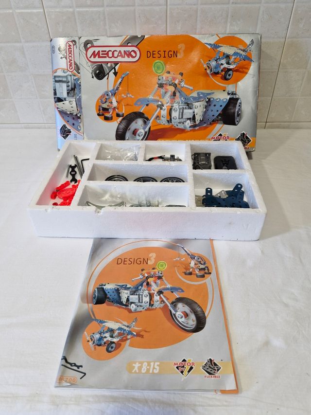 Meccano Designación 3