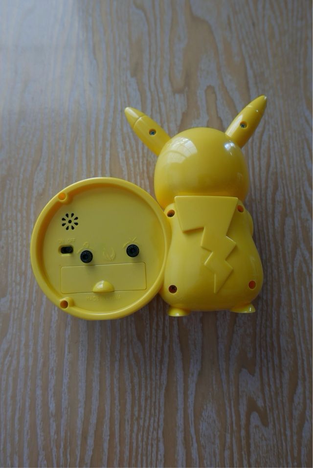 Reloj despertador Pikachu