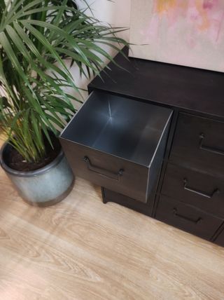 Mueble metálico cajonera Becara