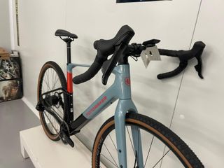 BICI ELECTRICA GRAVEL MONDRAKER DUSTY RR T.L 31km/