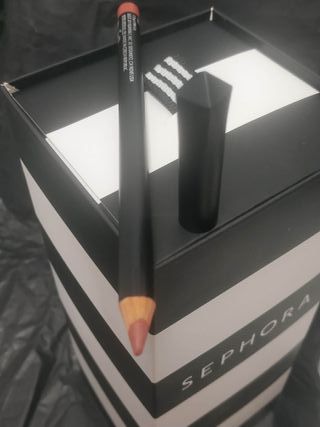 Perfilador de labios HAUS LABs By Lady gaga 