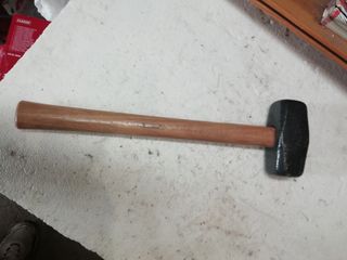 Maza con mango madera