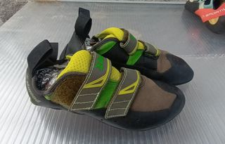 PIES DE GATO SIMOND 41