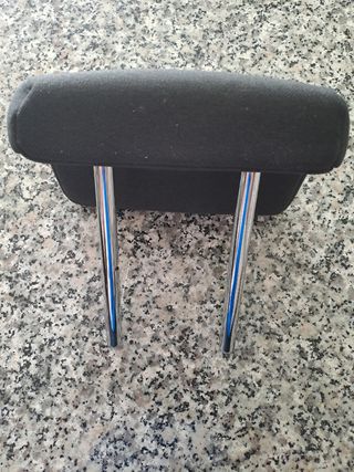 Reposacabezas trasero Central