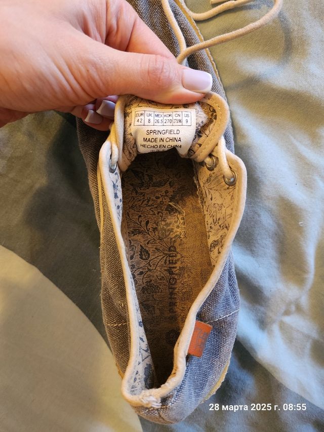 Dos pares de Zapatos para hombres, talla 42