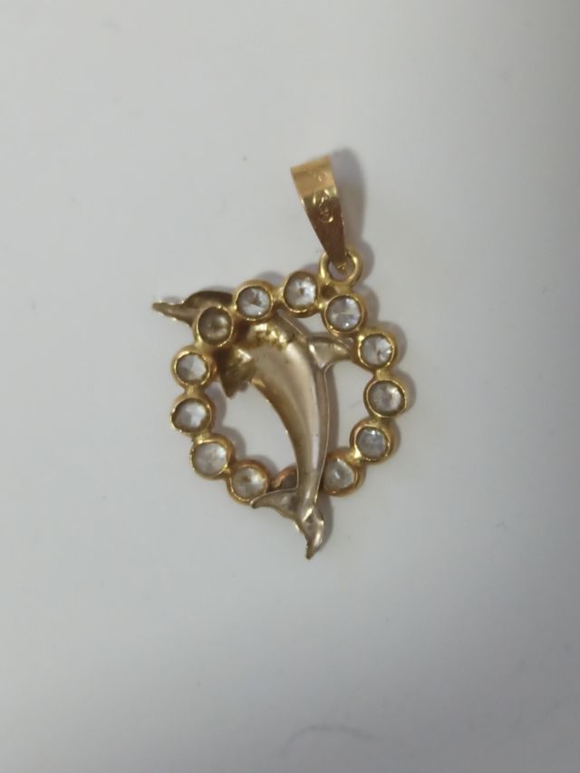 Ciondolo in oro 18k 750