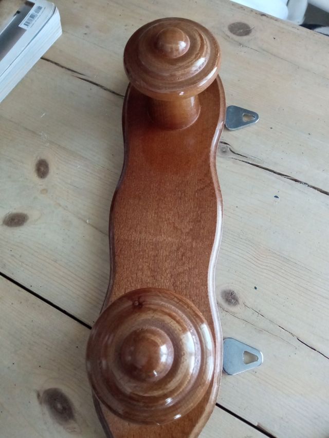 Percha de Madera