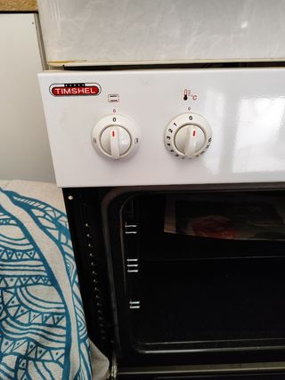 Conjunto vitro más horno
