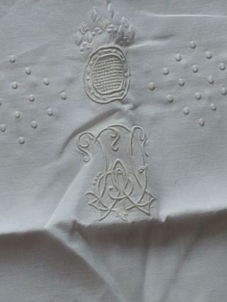 Sábanas de lino bordadas 