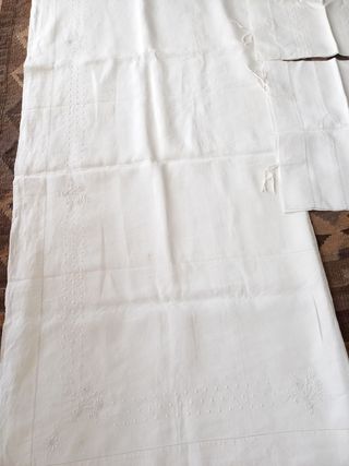 Sábanas de lino bordadas 