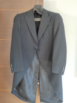 Chollo chaqué hombre talla 46