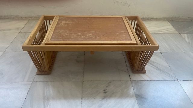 Bandeja de cama de madera