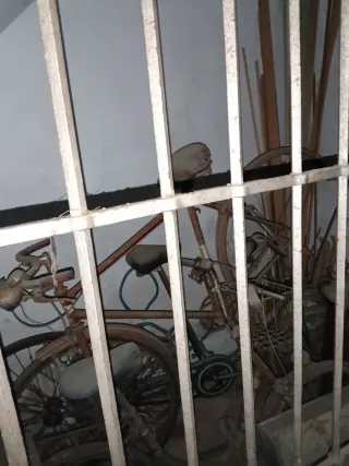 Reja antigua 2.5 metros hierro