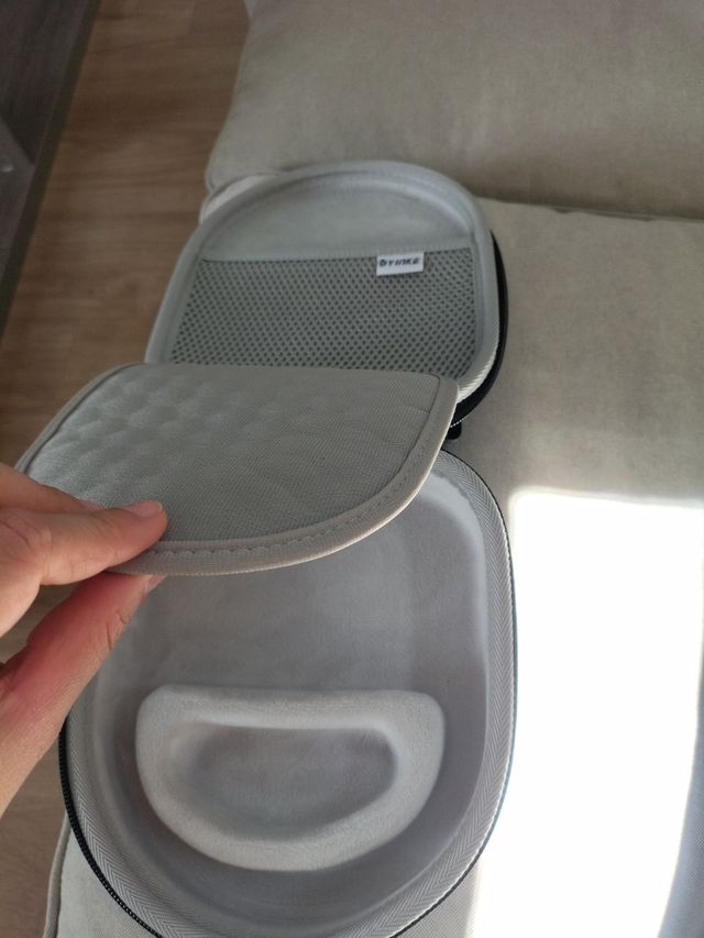 Estuche de auriculares