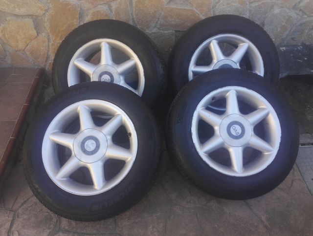 4 ruedas aleacion Peugeot R15