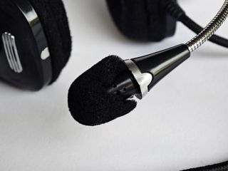 AURICULARES CON MICROFONO CONCEPTRONIC