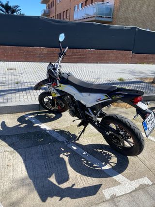 KSR TR 125 4T SM Euro4 Año 2020