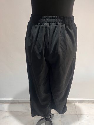 Pantalón negro