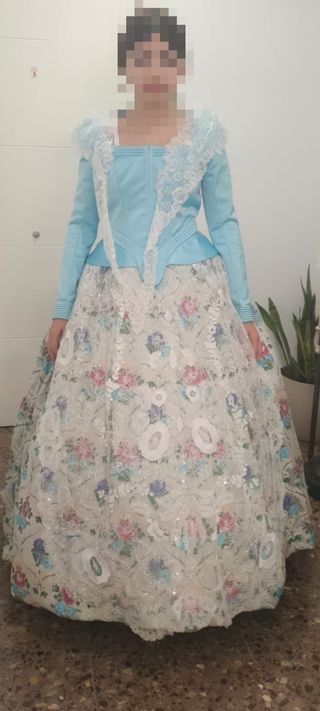 Traje de fallera 
