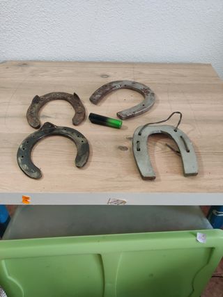4 Herraduras diferentes 