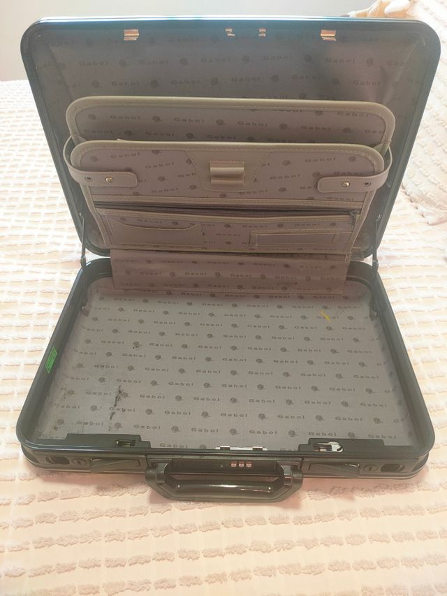 Maletín ejecutivo aluminio