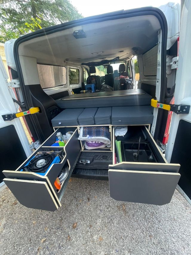 Kit camper ,trafic , Vivaro