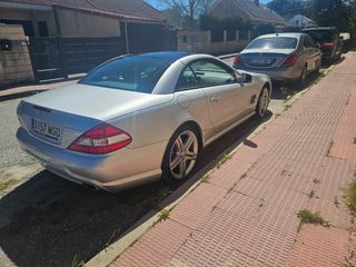 Mercedes-Benz  SL 500 año 2011