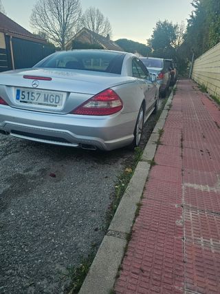 Mercedes-Benz  SL 500 año 2011