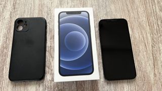 IPhone 12 completo Batería 100%