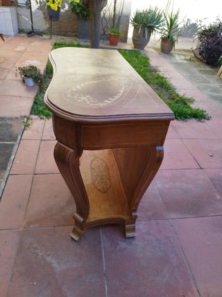 Mueble auxiliar antiguo