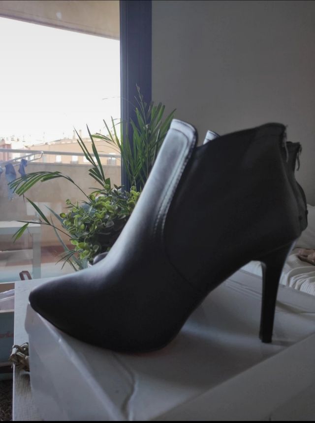Botines negros