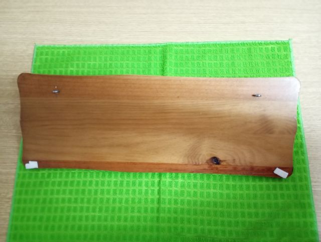 Percha de madera