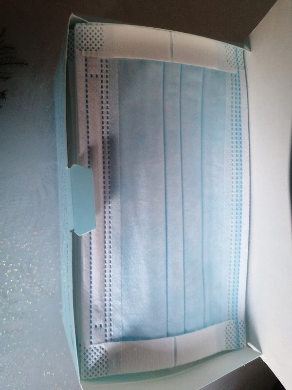 Confezione da 50 mascherine chirurgiche